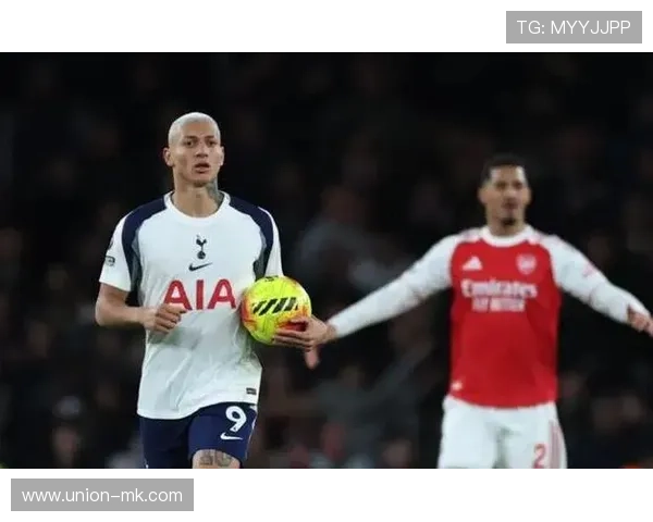 理查利森精彩进球集锦引爆全场，展现锋线杀手本色